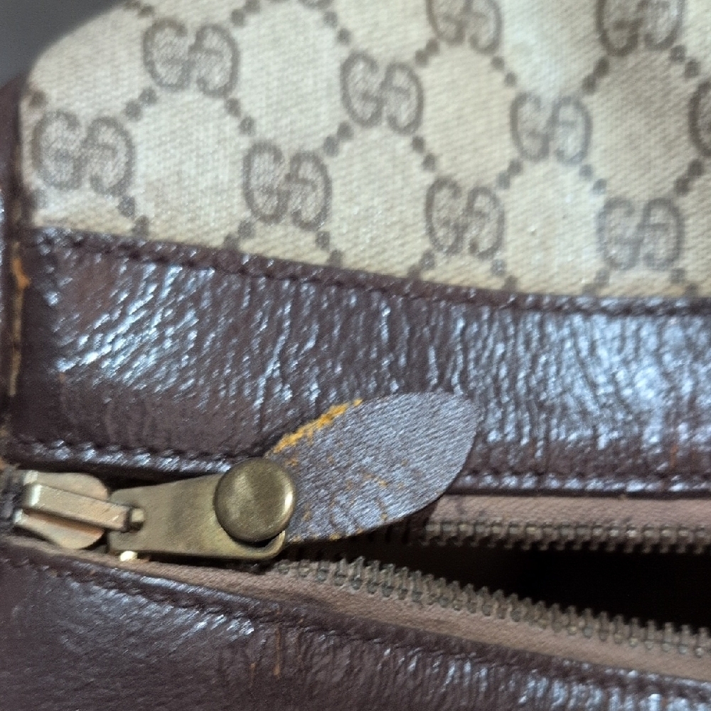 Gucci Beige GG Canvas Travel Bag with Brown Leather and Green-Red Web - Picture 10 of 15